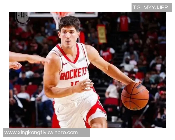 火箭队训练氛围愉快亚当斯谢泼德申京欢声笑语共度时光 火箭队训练氛围愉快亚当斯谢泼德申京欢声笑语共度时光