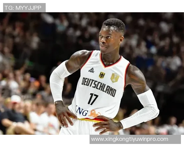 铁!普理查德表现低迷10投仅中2三分球命中率惨淡仅得8分5篮板6助攻 铁!普理查德表现低迷10投仅中2三分球命中率惨淡仅得8分5篮板6助攻